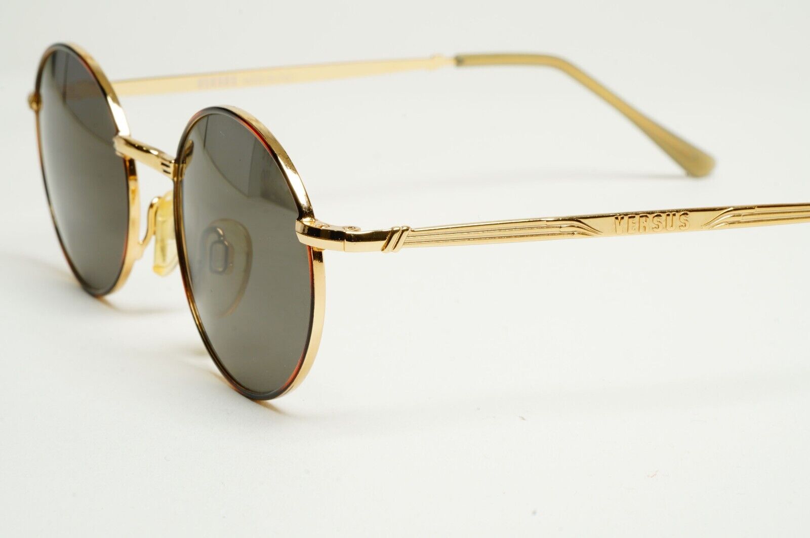 Versus Sunglasses 1996 by Gianni Versace Vintage Round Gold MOD E74 COL 07M