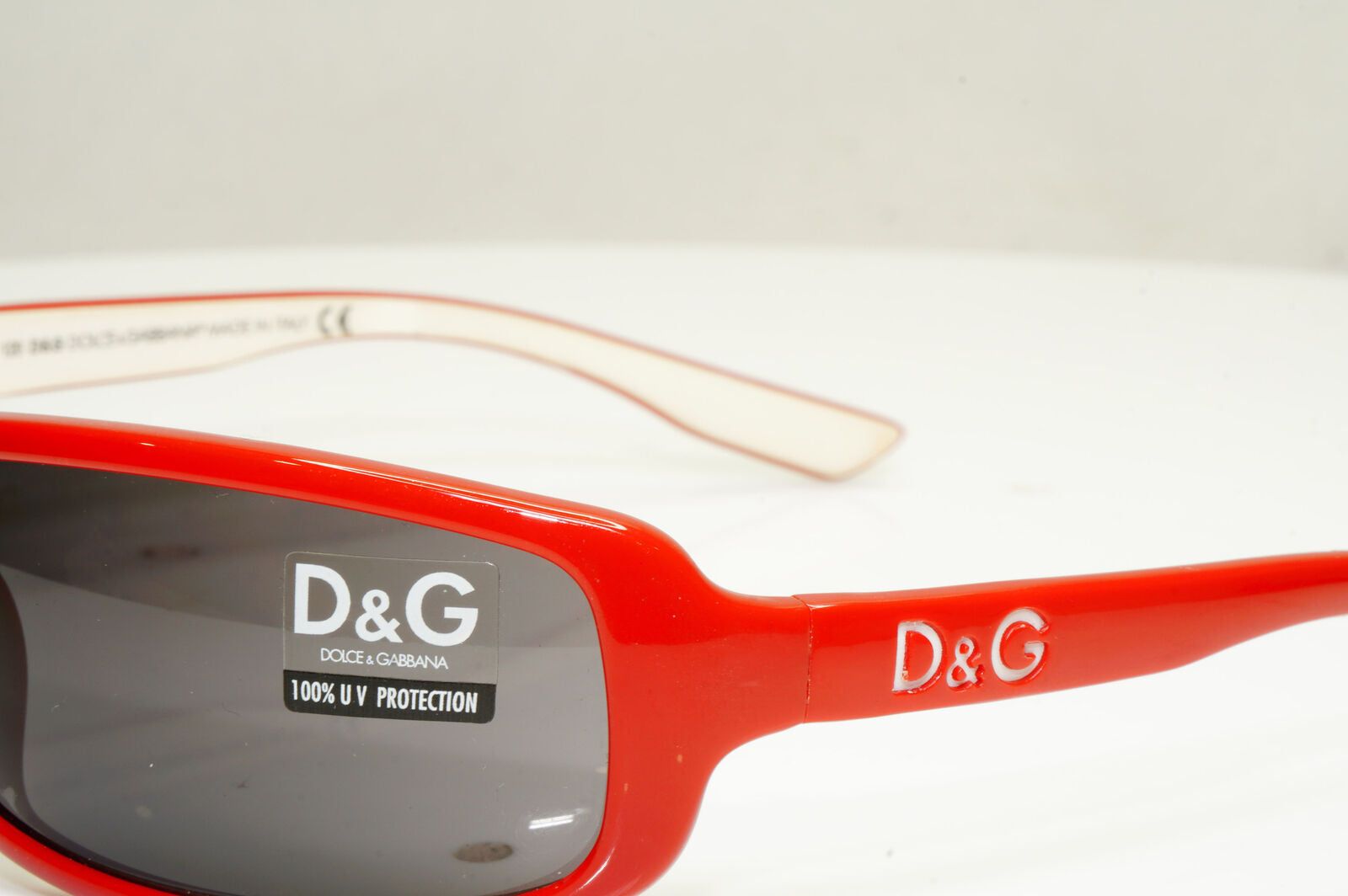 Authentic DOLCE & GABBANA Womens Vintage Sunglasses Red DG 2150 482 30847