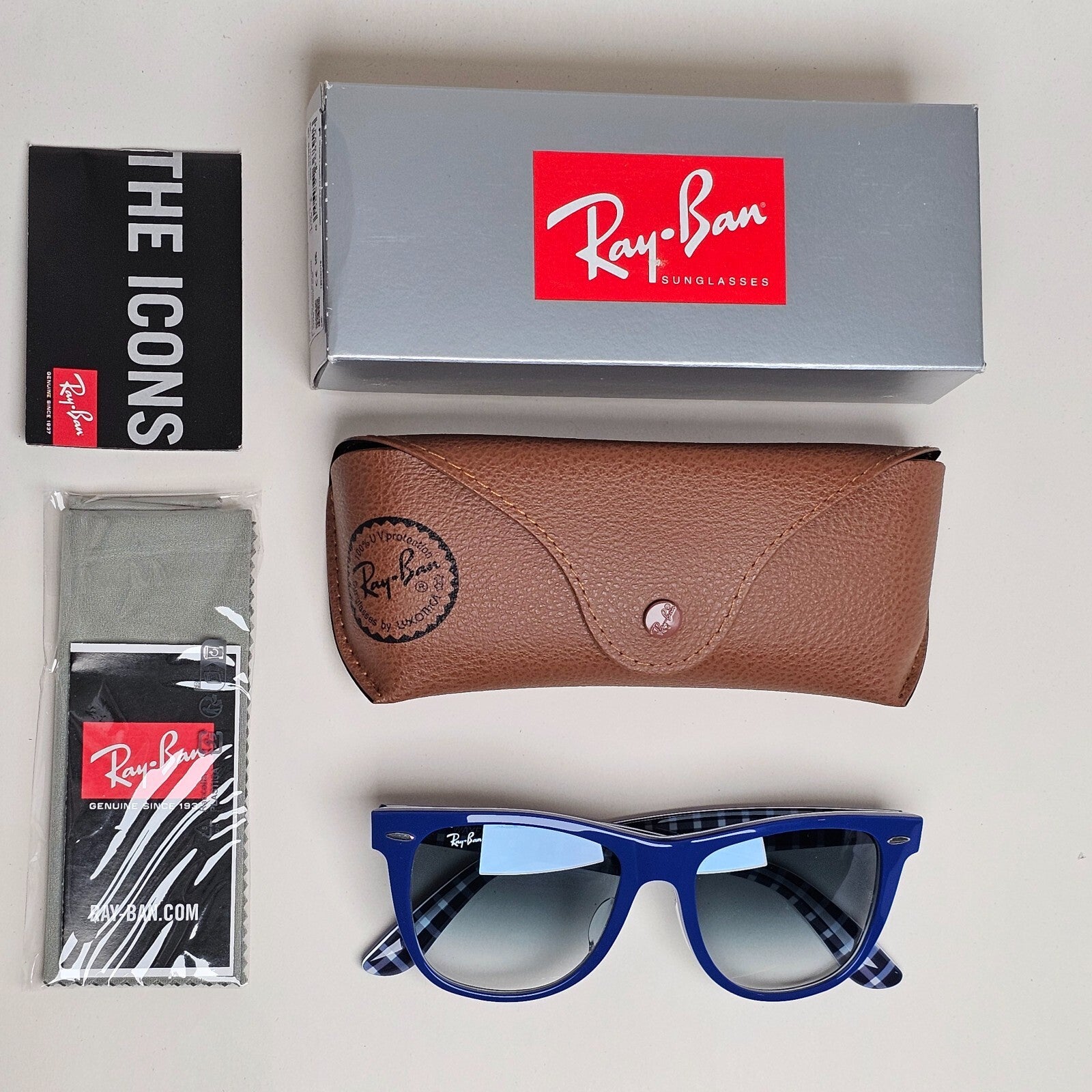 Ray-Ban Sunglasses Wayfarer Large Blue Gradient RB 2140-F 1319/3F 54mm