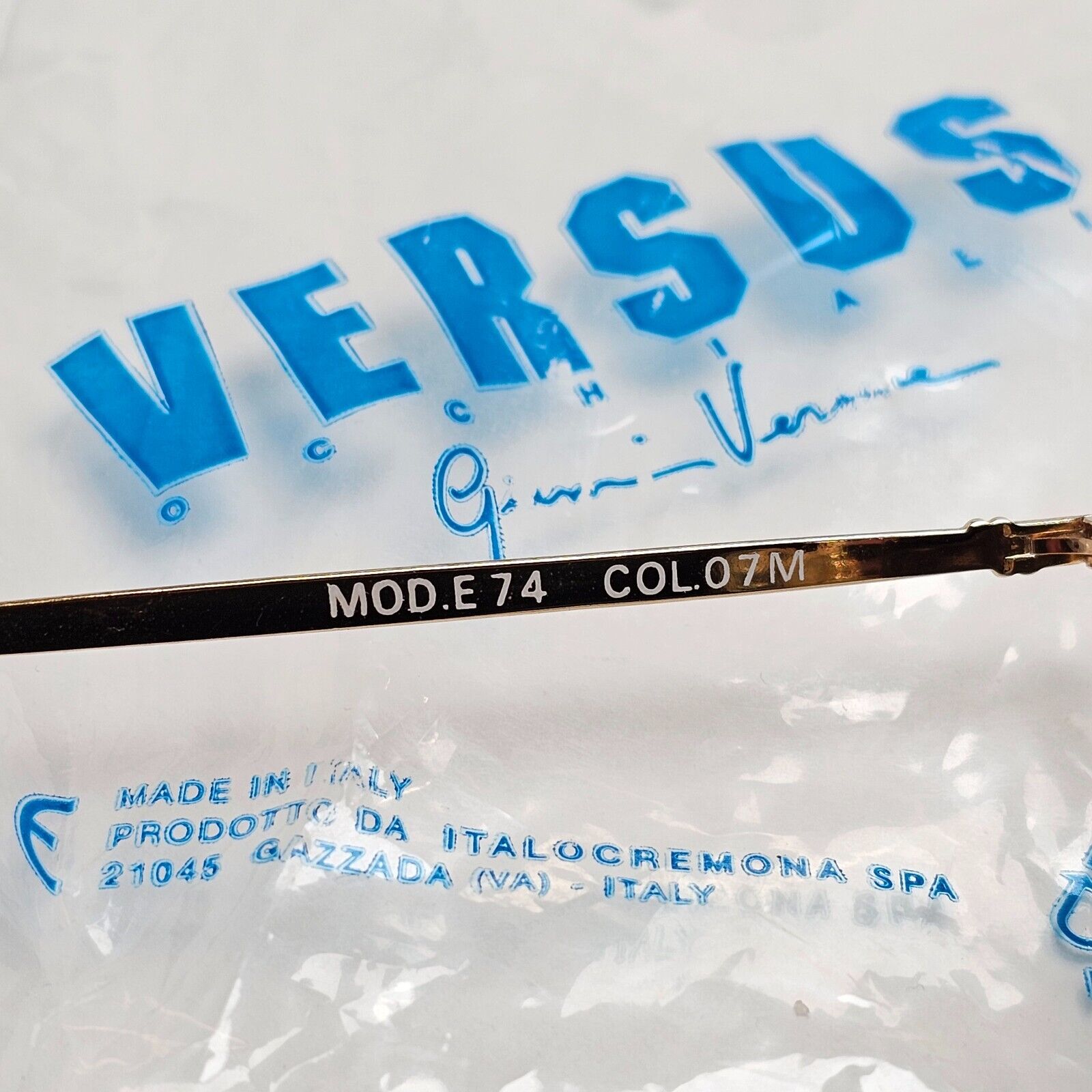 Versus Sunglasses 1996 by Gianni Versace Vintage Round Gold MOD E74 COL 07M