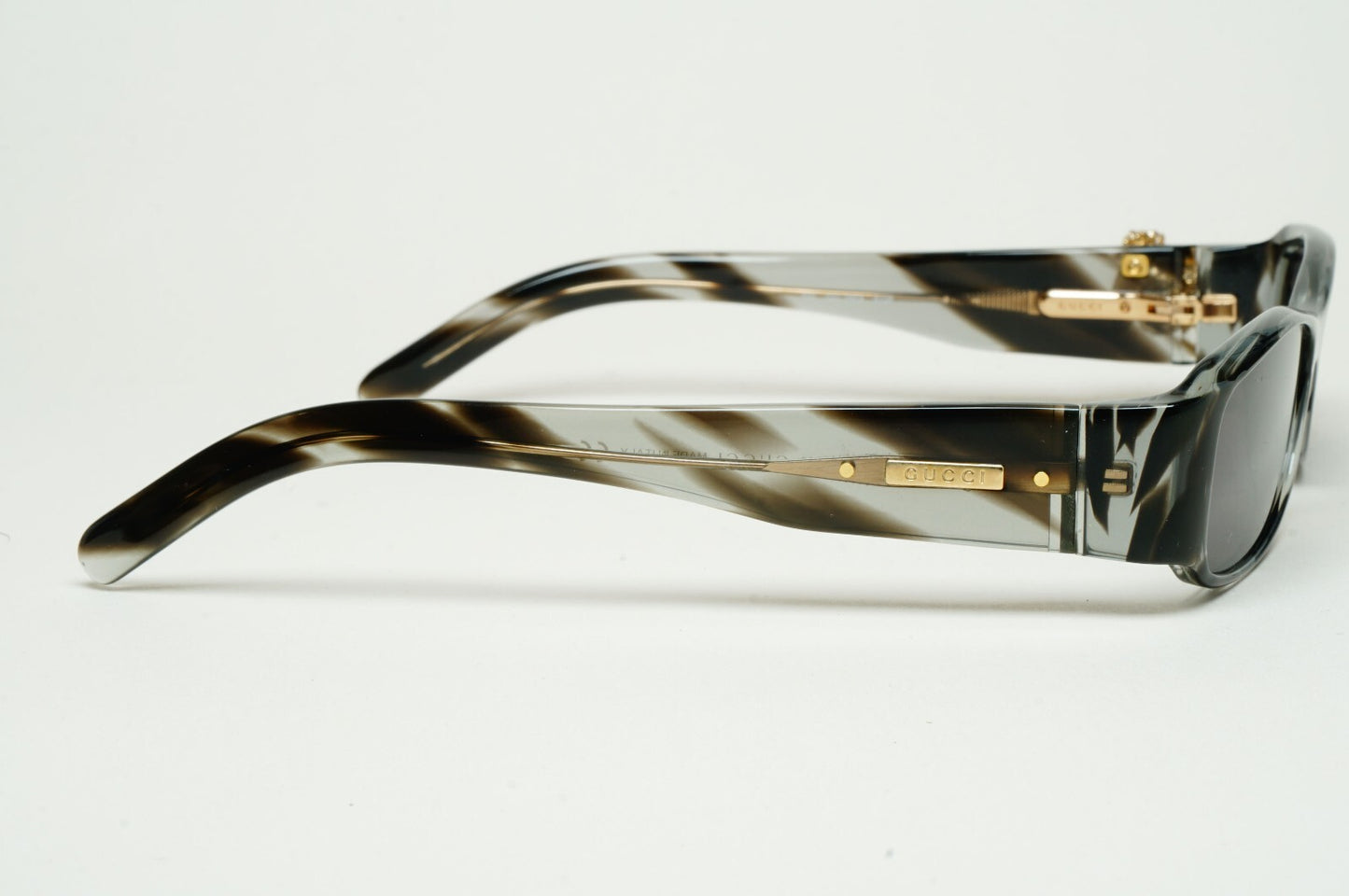 Gucci Sunglasses 2004 Vintage Gold Bee Grey Havana Rectangle GG 2904 EGP 52mm