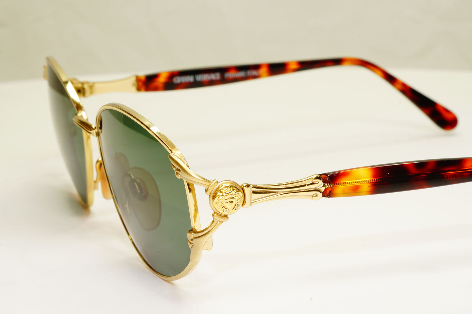 Gianni Versace 1995 Vintage Gold Medusa Green Brown Sunglasses MOD G40 COL 03L A