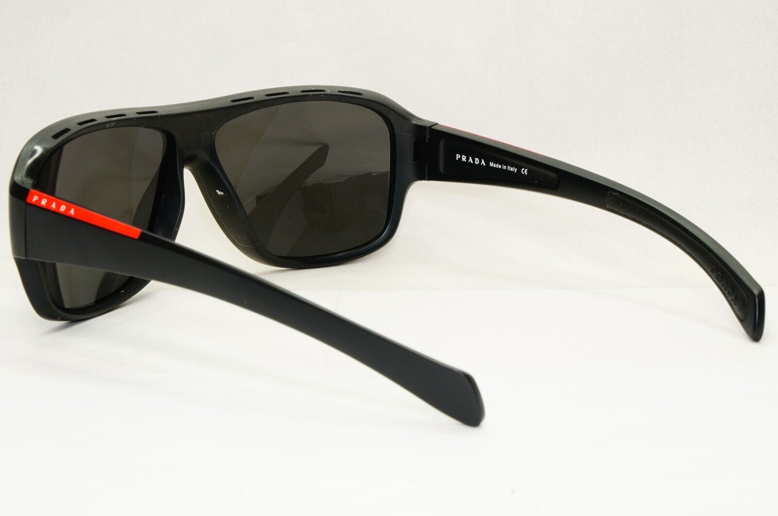 Prada Sunglasses 2007 Vintage Black Square Rossa PS02IS SPS 02I 1BO-1A1 111223