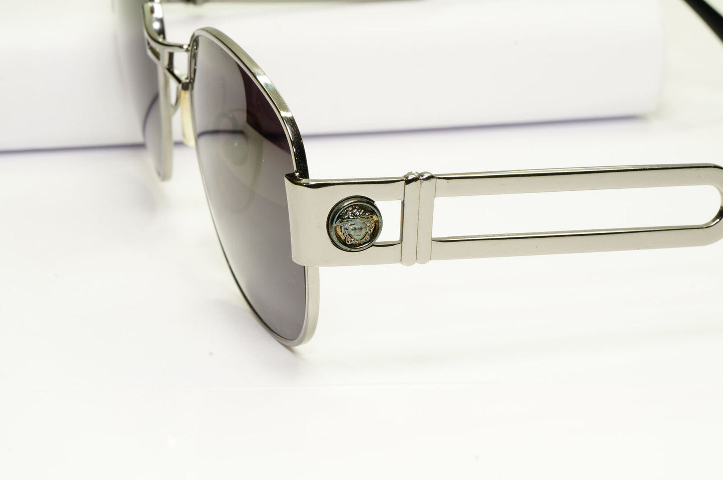 Gianni Versace 1996 Vintage Mens Silver Medusa Metal Sunglasses MOD S57 COL 76M