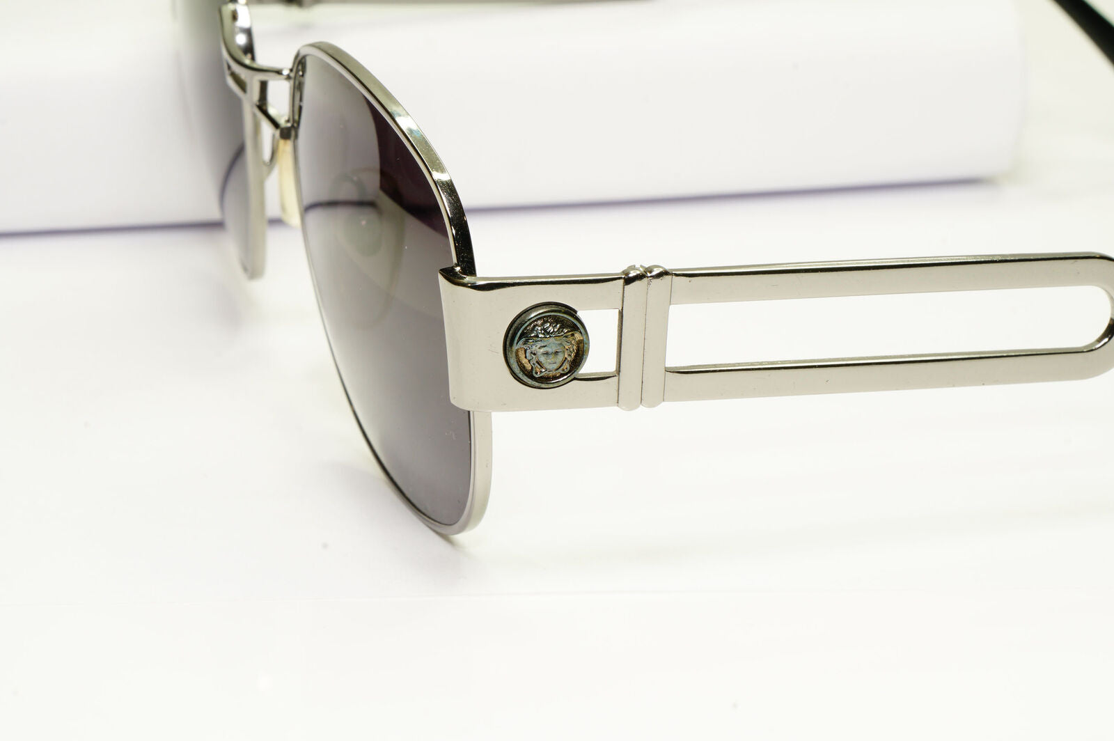 Gianni Versace 1996 Vintage Mens Silver Medusa Metal Sunglasses MOD S57 COL 76M