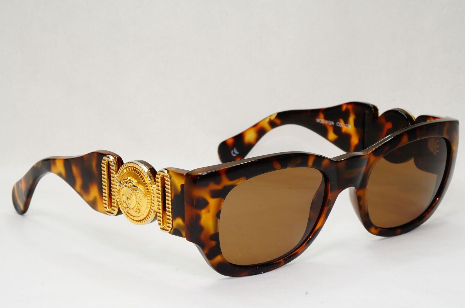 Gianni Versace Sunglasses 1996 Vintage Brown Gold MOD 413/A 279 Biggie 111223