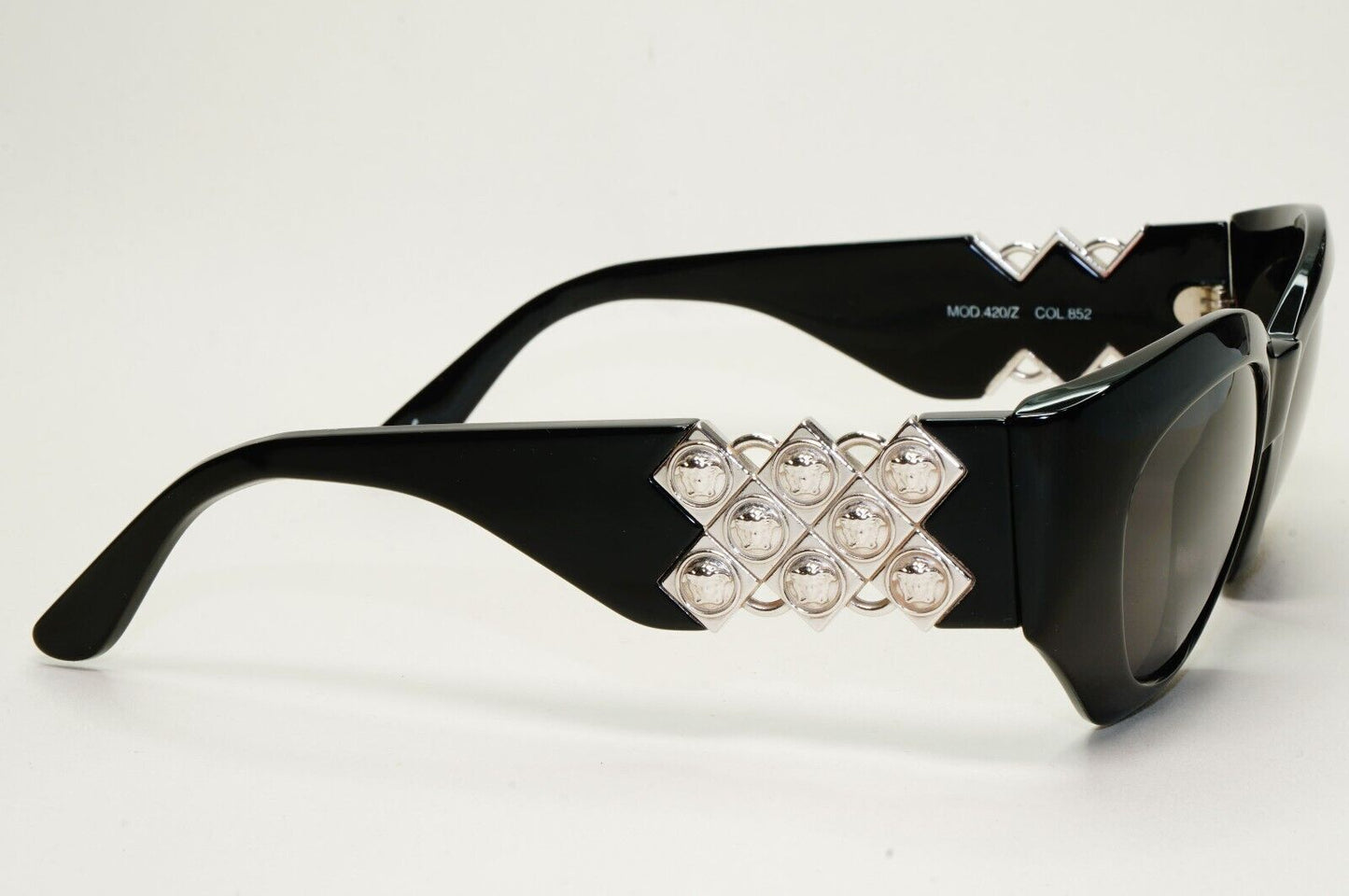 Versace Sunglasses 1996 Vintage Silver Medusa Black MOD 420/Z COL 852 120824