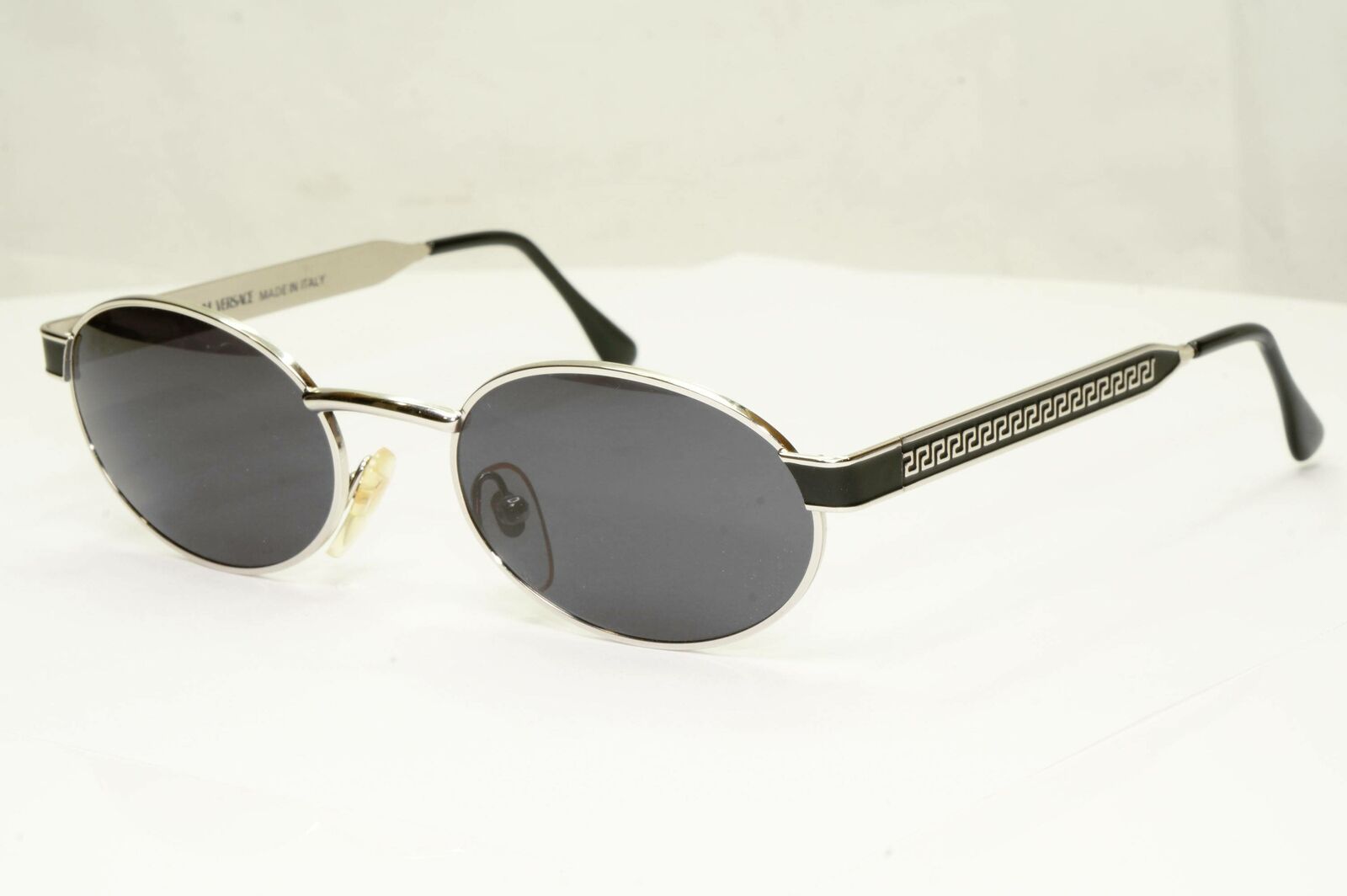Gianni Versace 1996 Vintage Silver Black Oval Metal Sunglasses MOD S58 COL 56M
