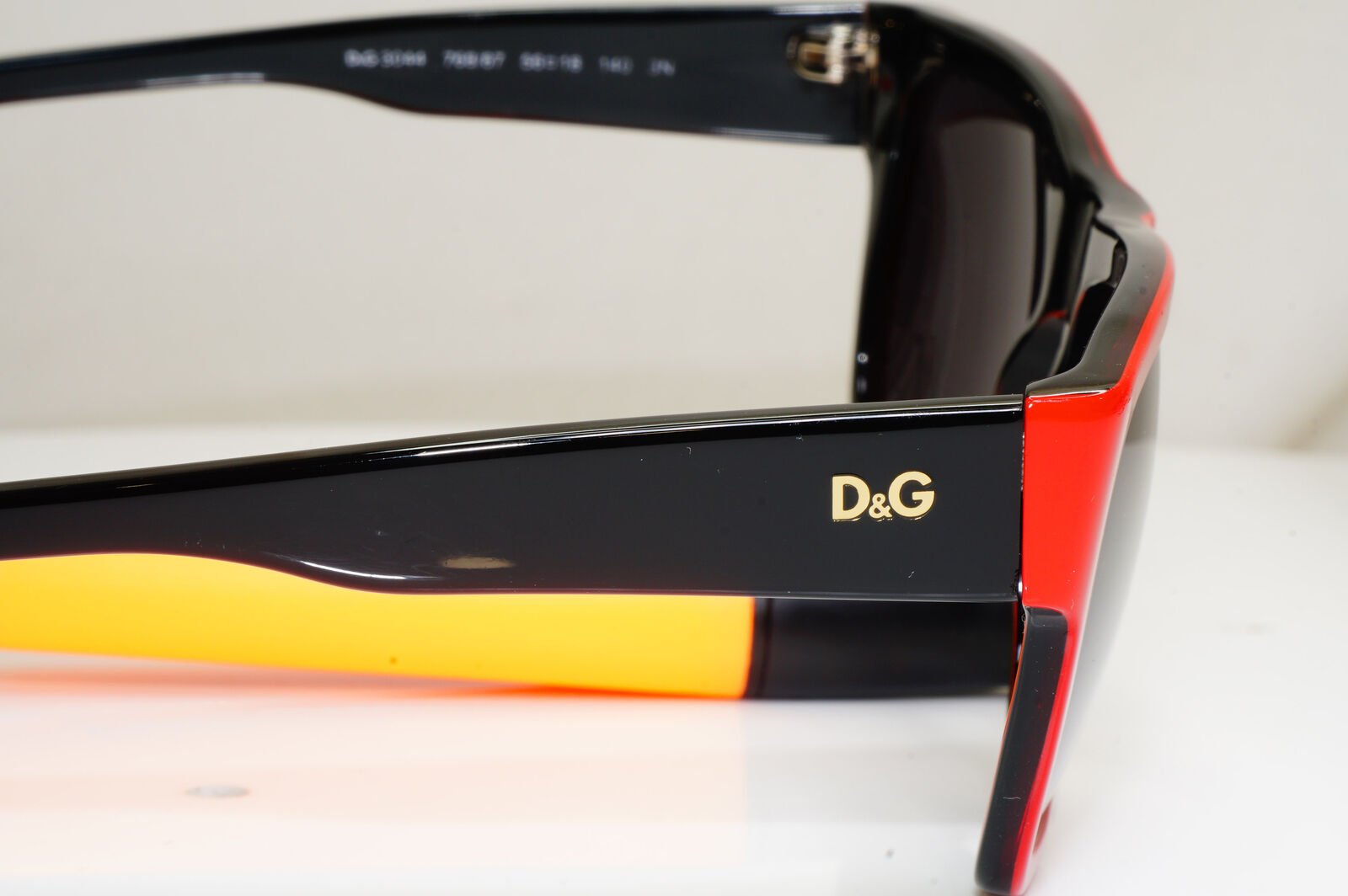 Dolce & Gabbana Sunglasses Red Black Mens Unisex Vintage D&G 3044 768/87 29563