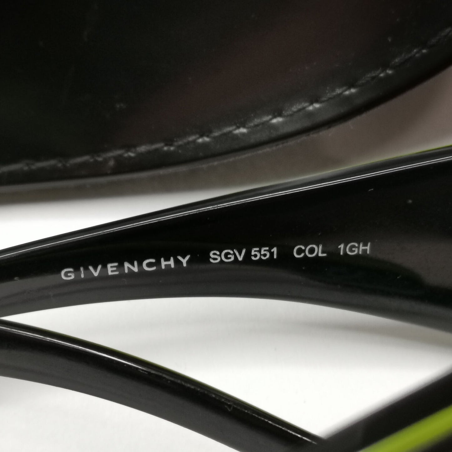 Givenchy Black Womens Vintage Designer Sunglasses SGV 551 1GH 36054
