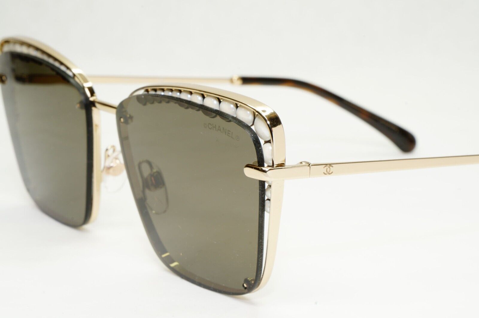 Chanel Sunglasses Gold Pearl Square Metal Pale Brown Green 4235-H C395/S7 041223