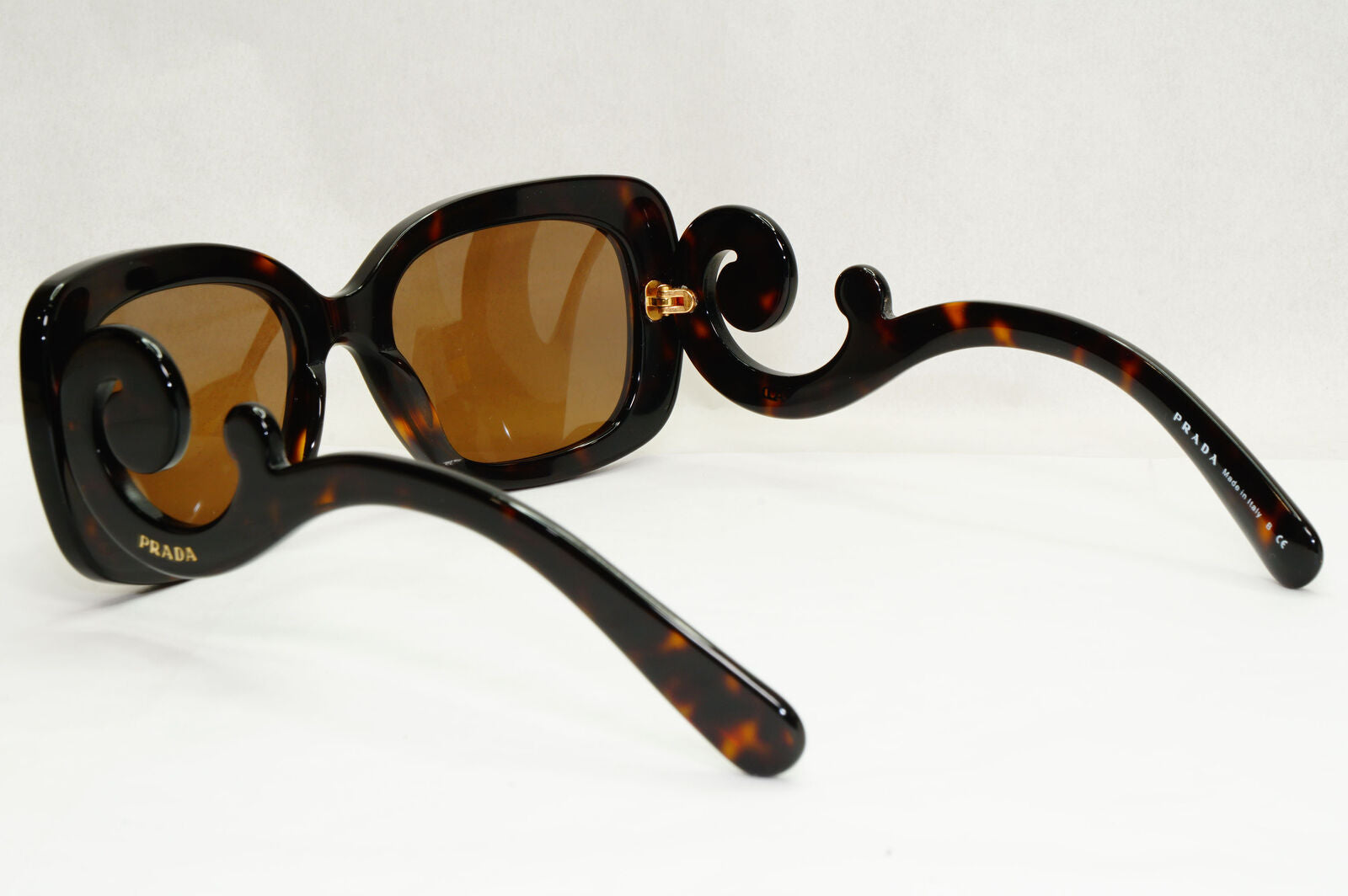 Prada Sunglasses 2012 Baroque Swirl Square PR27OS SPR 27O 2AU-6S1 141223