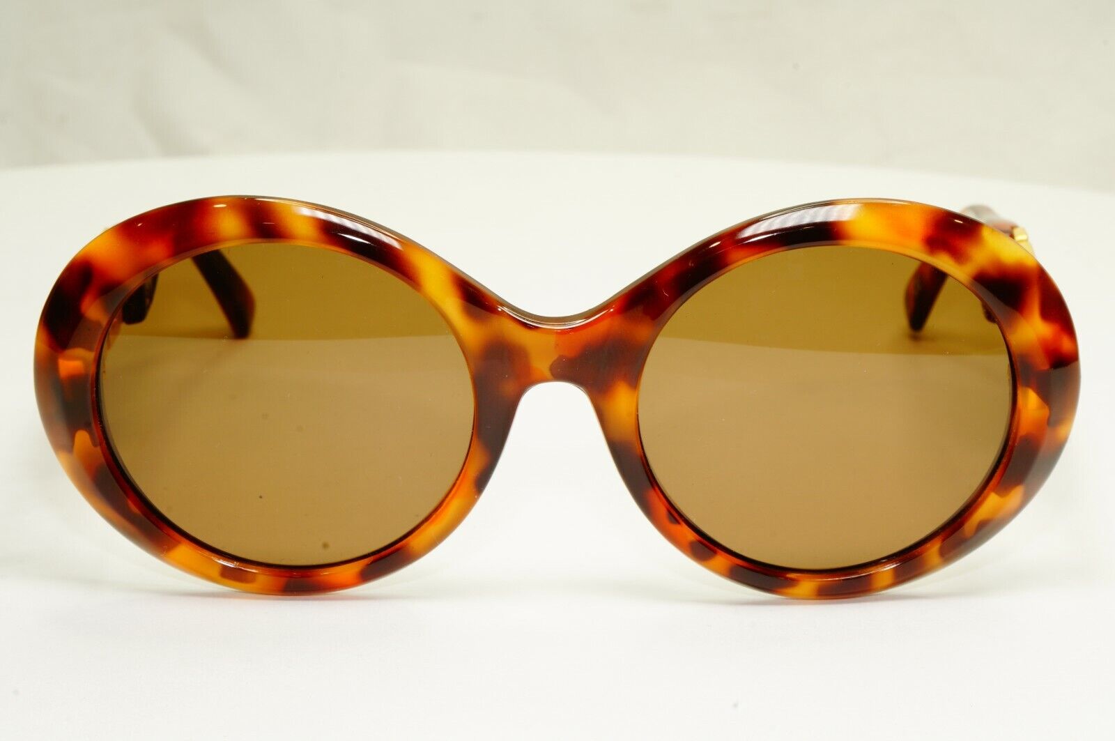 Gianni Versace 1995 Vintage Gold Meander Sunglasses Round MOD 526/T 280 25334