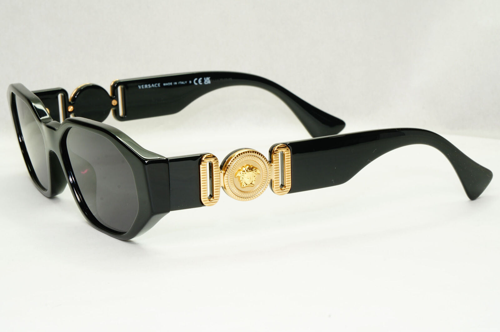 Versace Sunglasses Black Gold Medusa Octagon Angular Biggie MOD VE 3320-U GB1