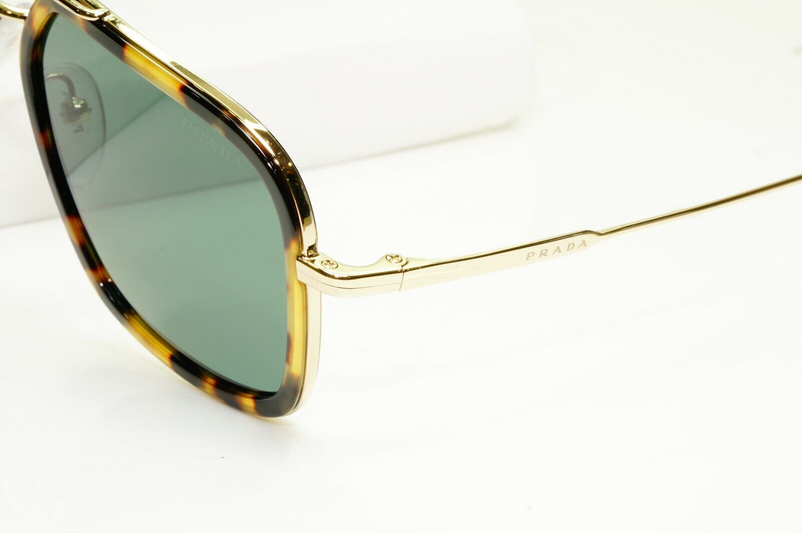 Prada Gold Brown Green Tortoise Sunglasses Pilot Square Metal SPR 57X 02A-728
