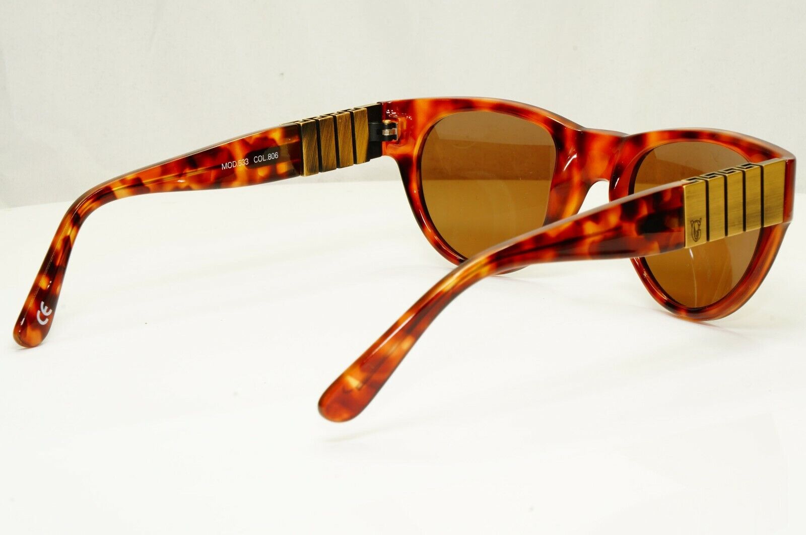 Gianni Versace 1996 Mens Vintage Brown Gold Square Sunglasses MOD 533 COL 806
