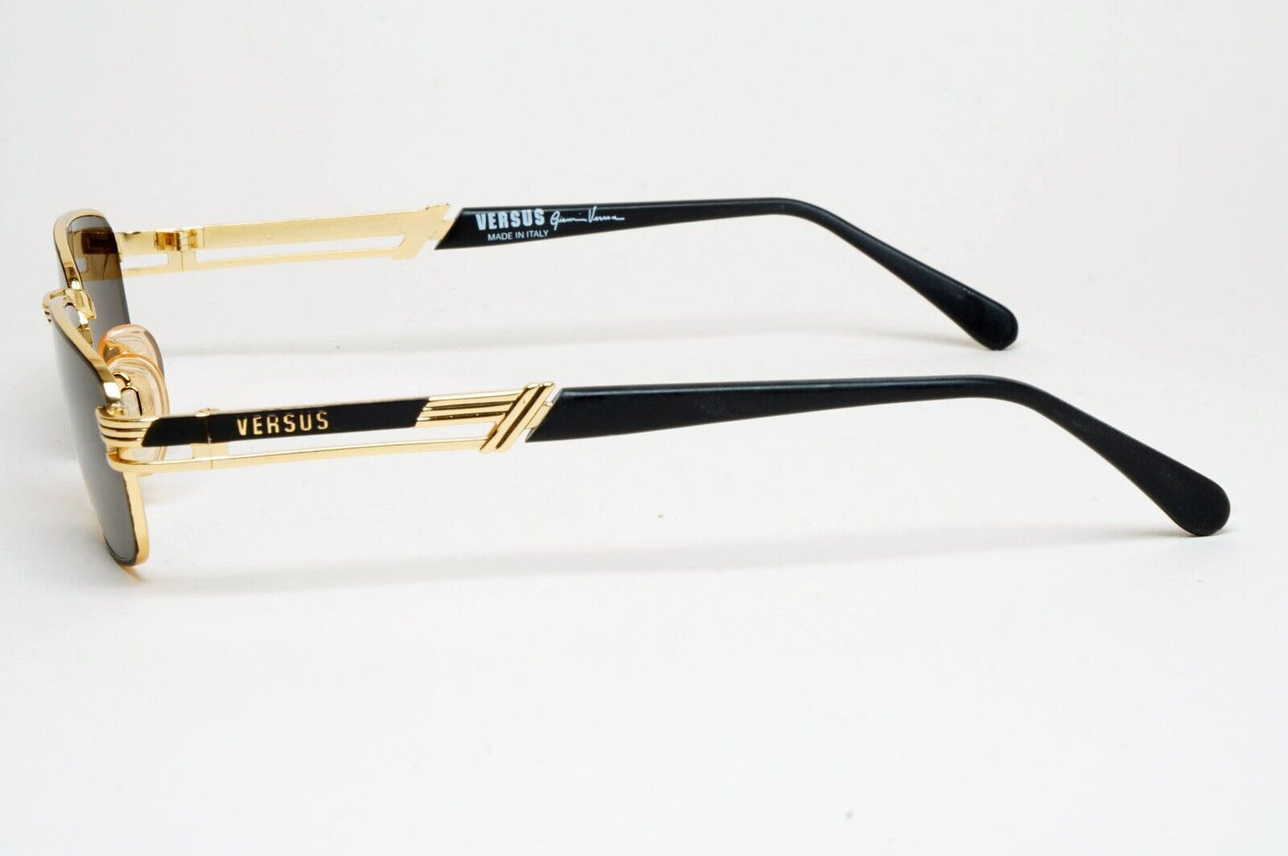 Versus Sunglasses 1996 by Gianni Versace Vintage Gold Black MOD F20 COL 33M