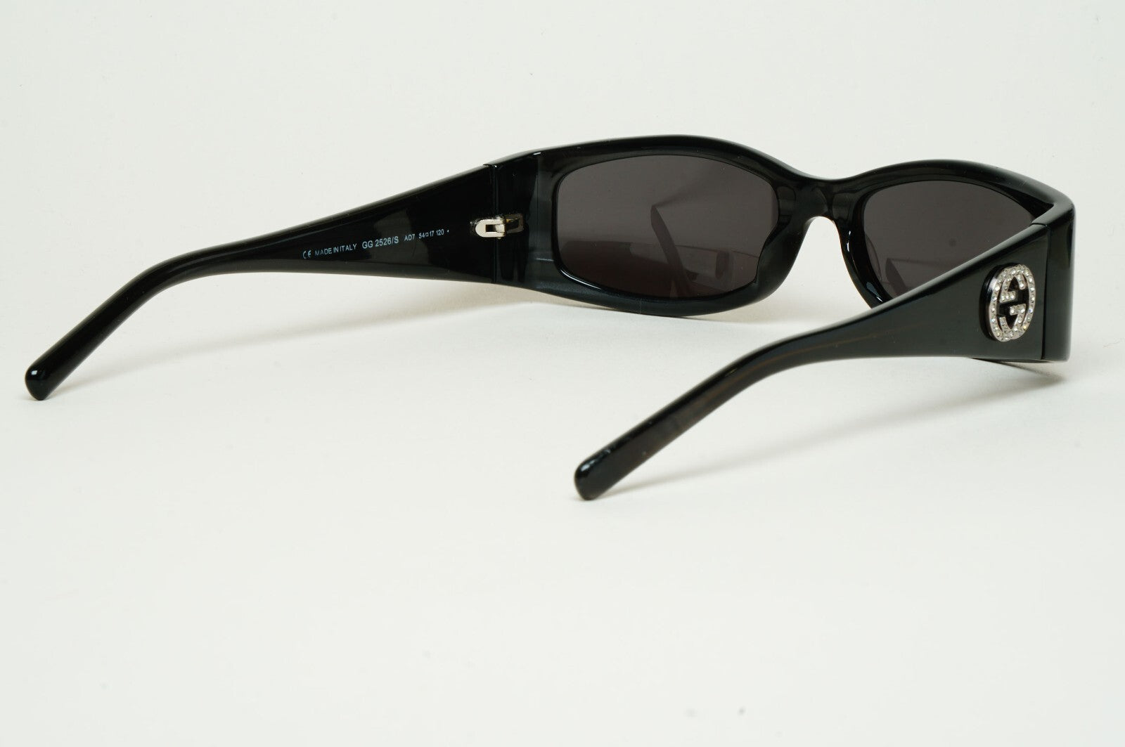 Gucci Sunglasses 1999 Vintage Dark Grey Rectangle Small GG 2526/S AD7 070325