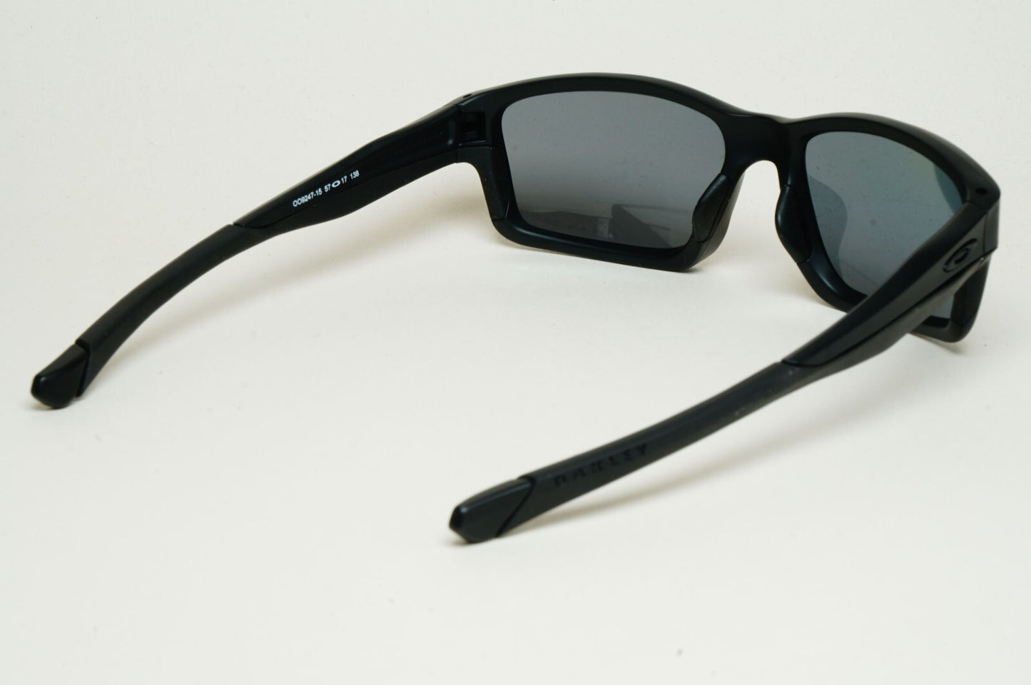 Oakley Sunglasses Polarized Chainlink Black Matte Grey Square OO 9247 15
