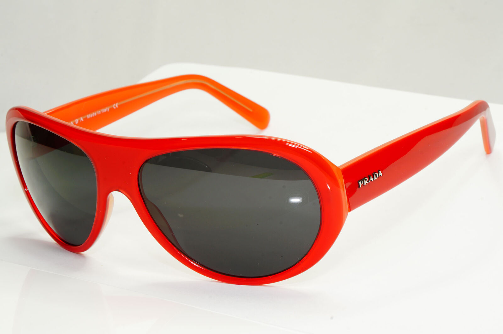 Prada 2005 Vintage Sunglasses Red Orange Black PR14FS SPR 14F 5AX-1A1 251122