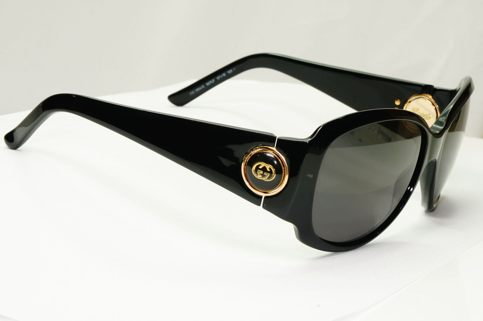 Gucci 2008 Sunglasses Black Gold Vintage Square GG 3104/S 807LF 181022