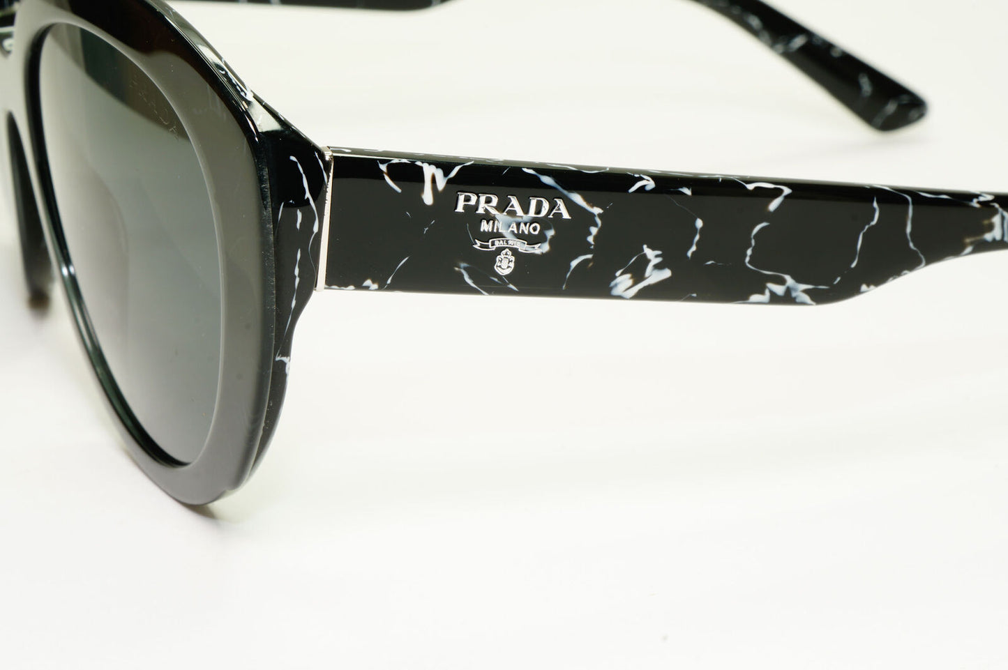 Prada Marble Black Sunglasses Womens Designer Fashion PR01YS SPR 01Y 09V-5S0