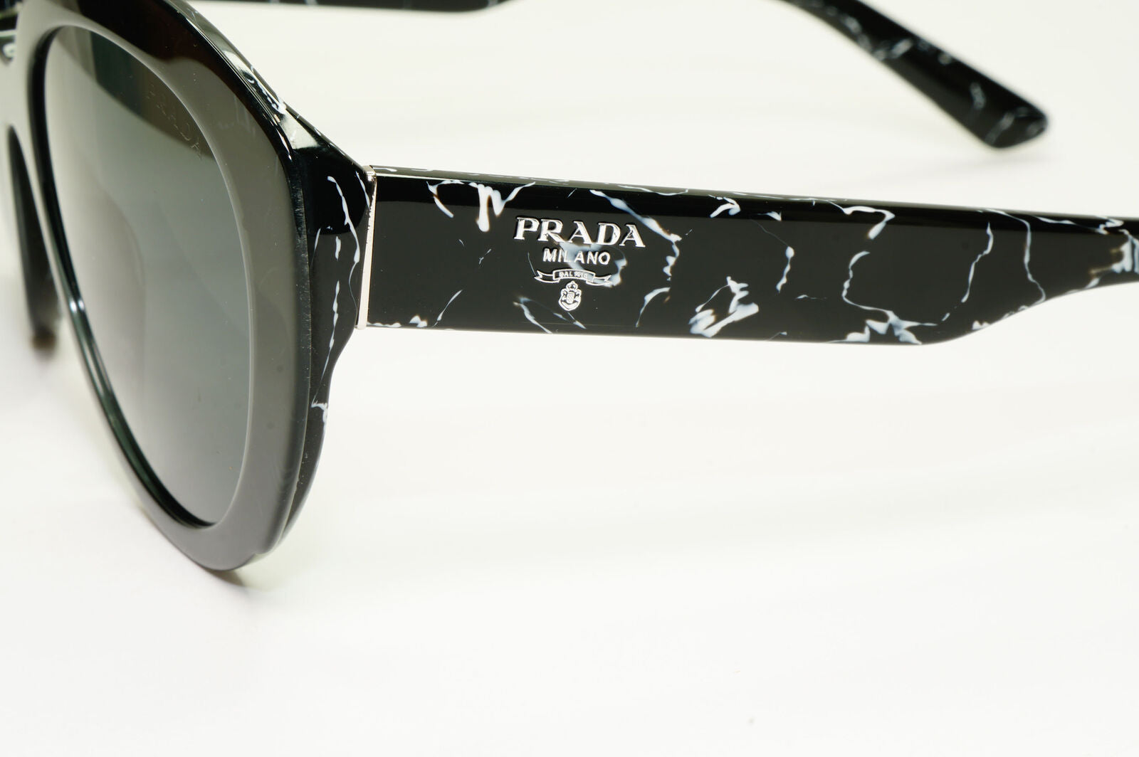 Prada Marble Black Sunglasses Womens Designer Fashion PR01YS SPR 01Y 09V-5S0