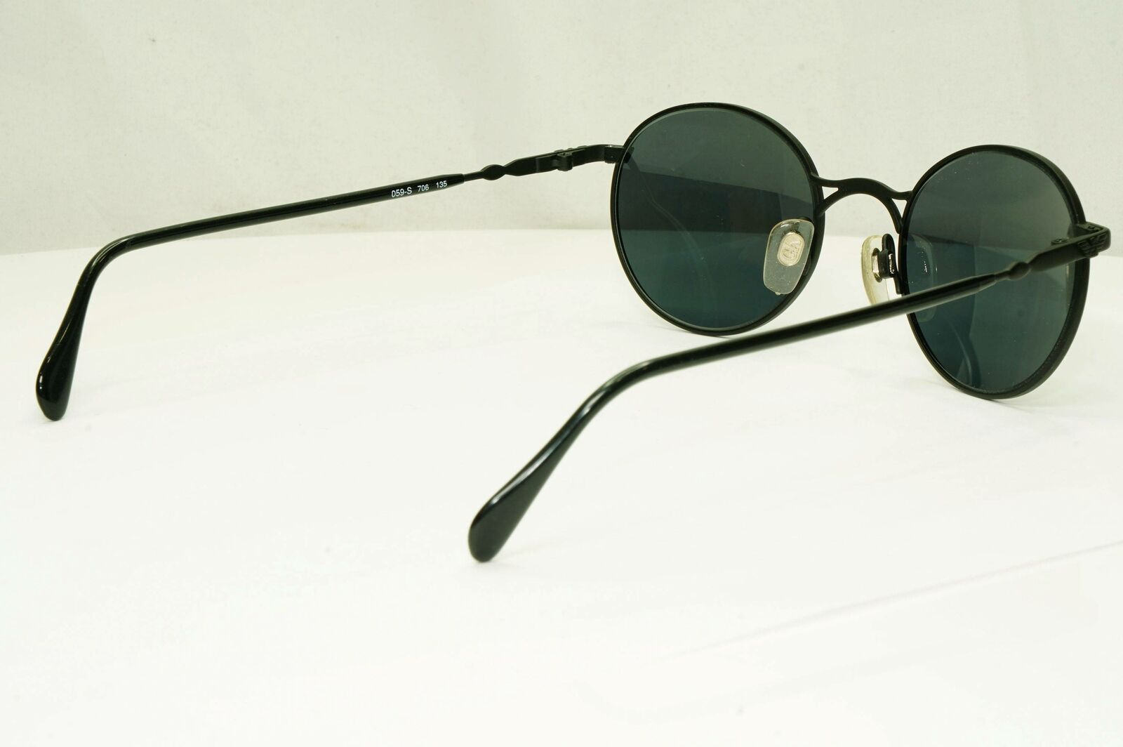 Emporio Armani 1997 Vintage Sunglasses Mens Womens Metal Round Black 059-S 706