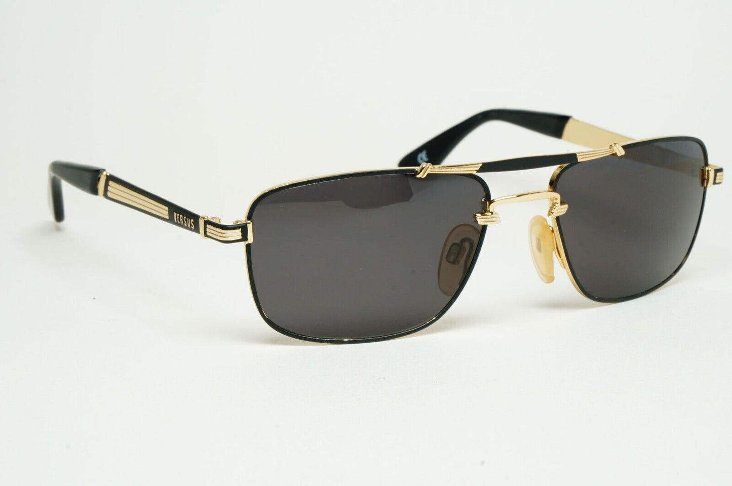Versus Sunglasses 1996 by Gianni Versace Vintage Navigator Gold MOD F04 COL 33M