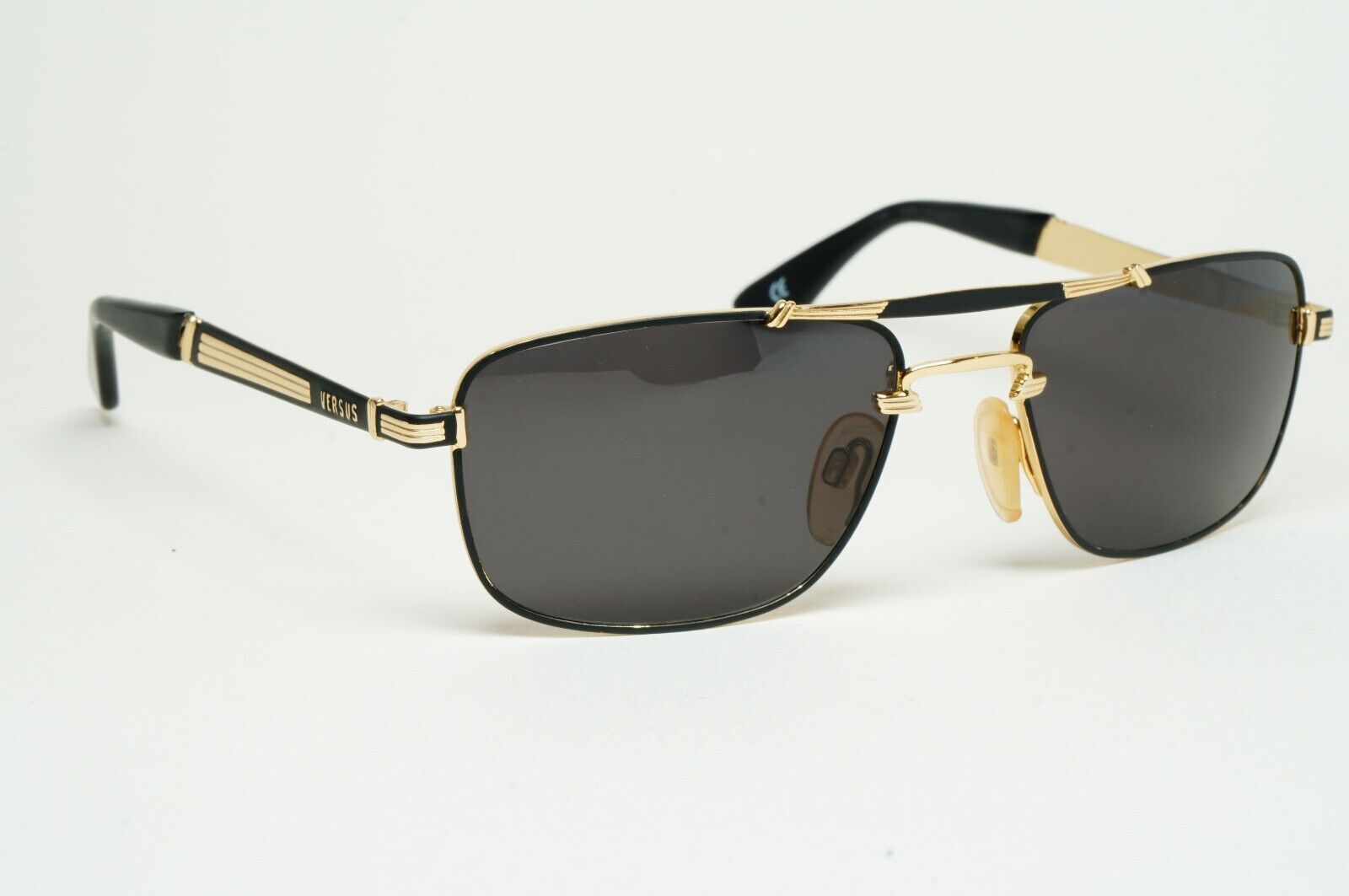 Versus Sunglasses 1996 by Gianni Versace Vintage Navigator Gold MOD F04 COL 33M