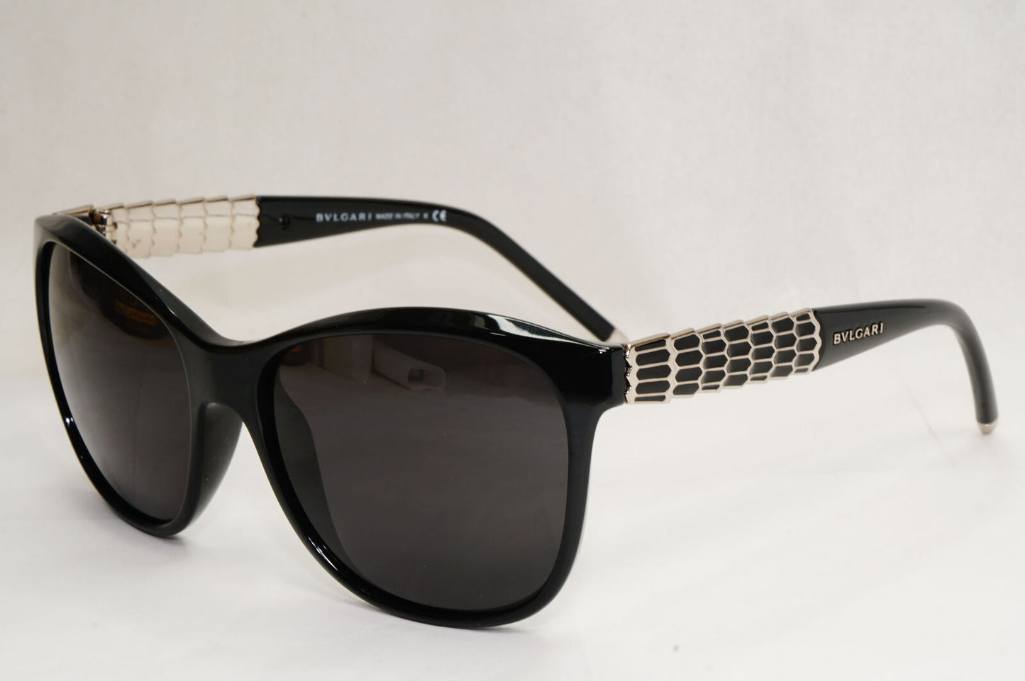 Bvlgari Sunglasses 2011 Vintage Black Silver Scales Square 8104 901/8G 060324