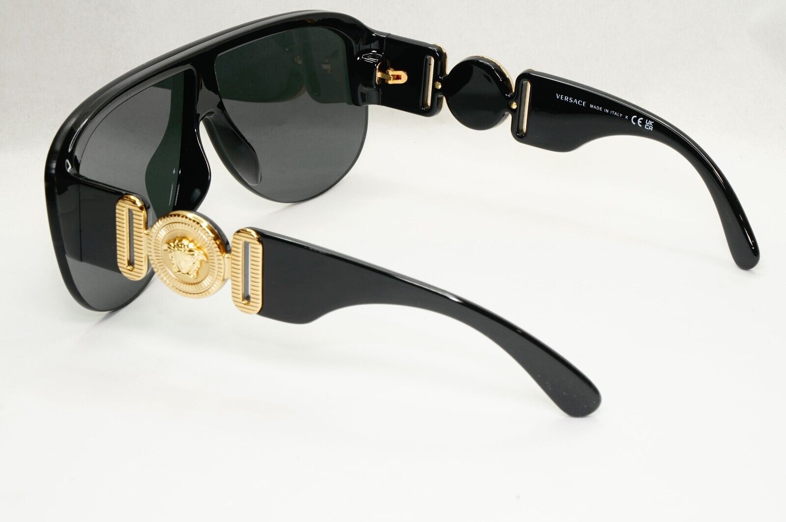 Versace Sunglasses Black Gold Shield Pilot Medusa Biggie MOD VE 4391 GB1/87