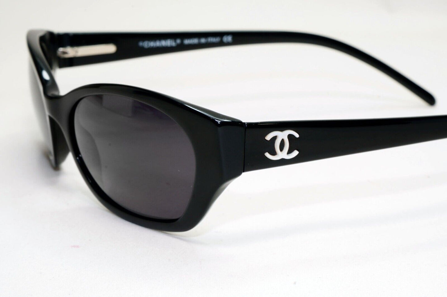 Chanel Sunglasses 2008 Vintage Black Mother of Pearl Small 5075-H c501/87 051124
