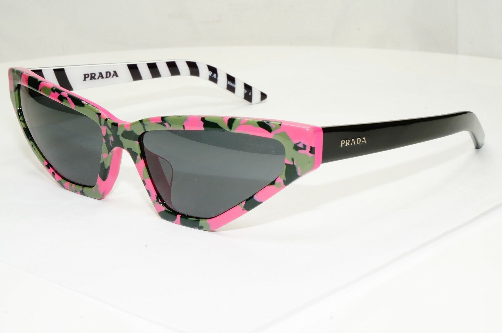Prada Millenials Sunglasses Pink Black Green Fashion Blogger SPR 12V F 462-5S0