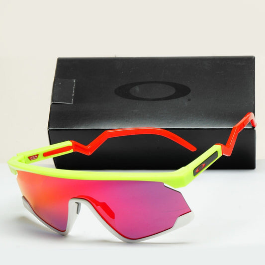 Oakley Sunglasses BXTR Flourescent Green Retina Burn Prizm Road OO 9280 06
