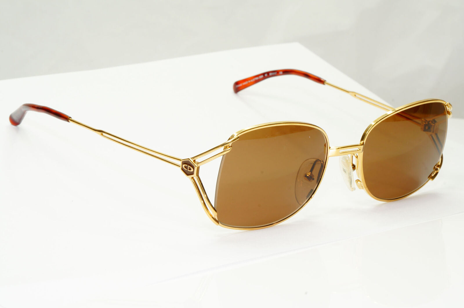 Dior 1990s Vintage Sunglasses Austria Gold Brown Square Retro 2694 40 37420