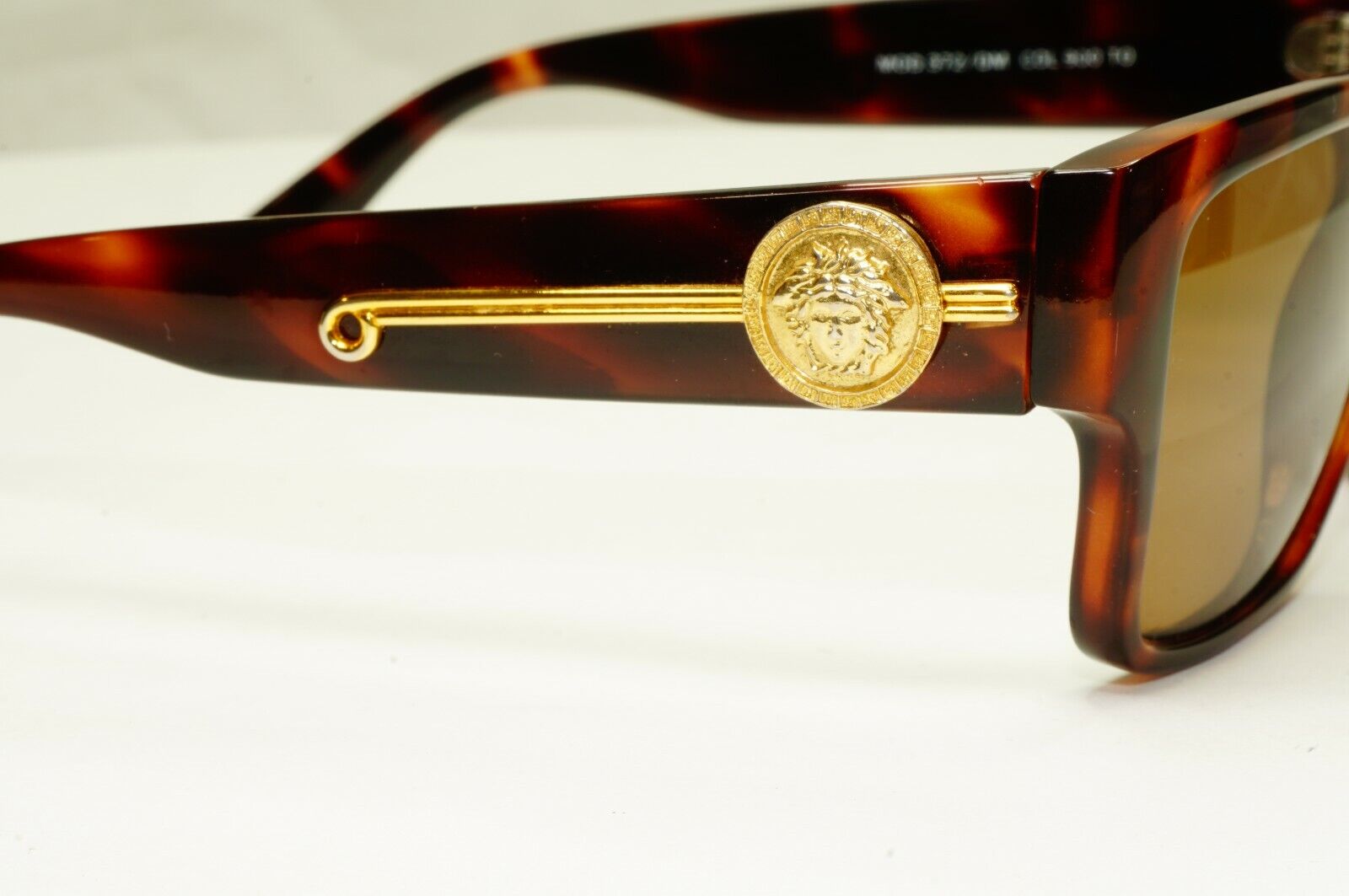 Gianni Versace 1993 Vintage Gold Sunglasses Medusa MOD 372 /DM COL 900 TO Biggie