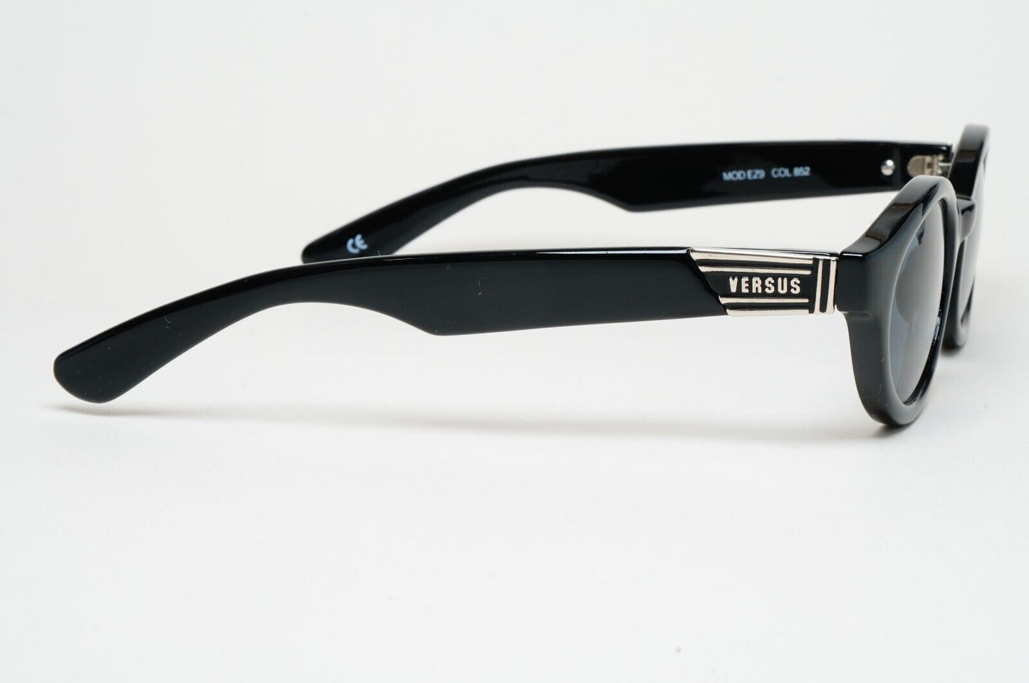 Versus Sunglasses 1996 by Gianni Versace Vintage Black Grey MOD EZ9 COL 852