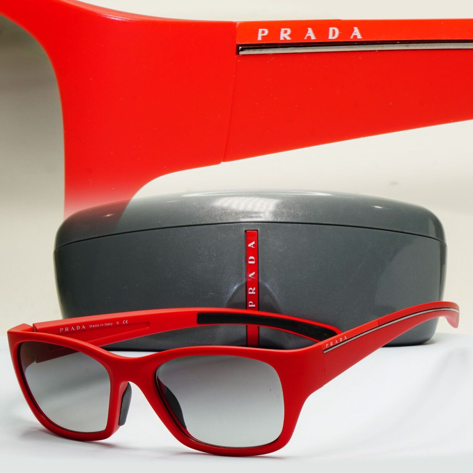 Prada Sunglasses 2007 Vintage Rare Red Square PS07IS SPS 07I ZVI-3M1 53mm 270924