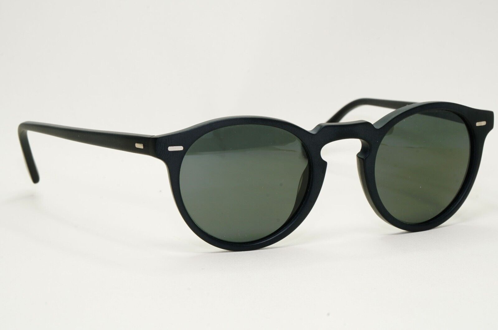 Oliver Peoples Sunglasses 2014 Gregory Peck Black Polarised OV 5217S 1031P2 47mm