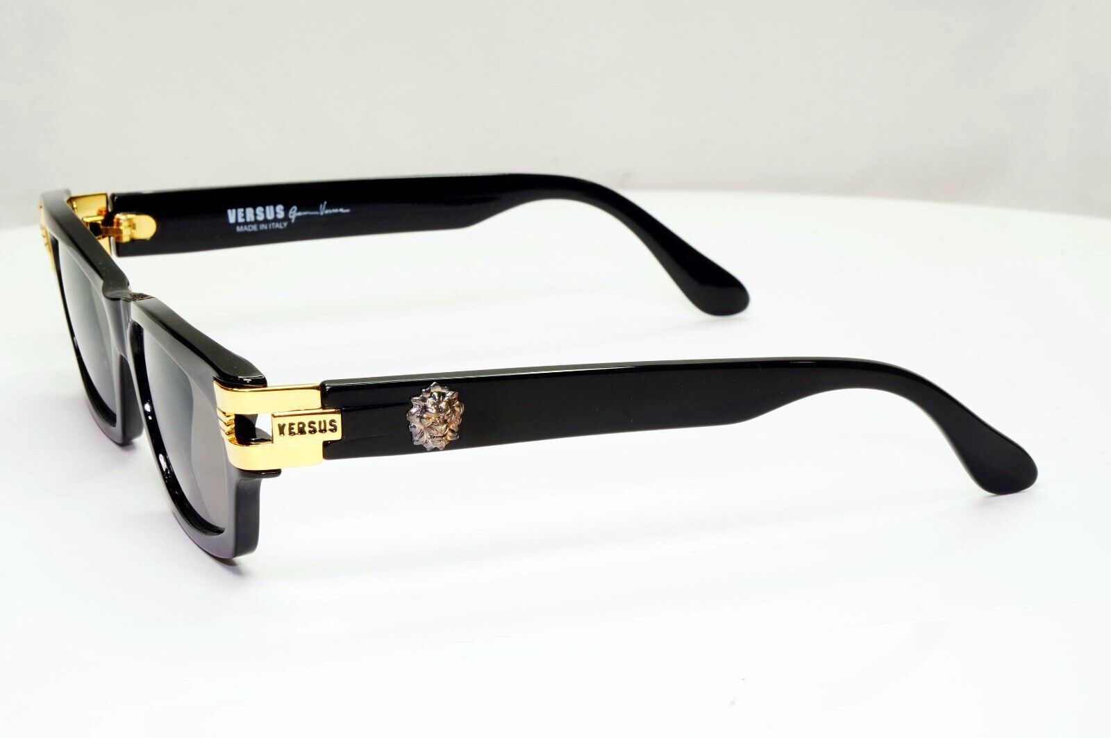 Versus by Gianni Versace 1996 Sunglasses Gold Silver Lion Black MOD E29 COL G52