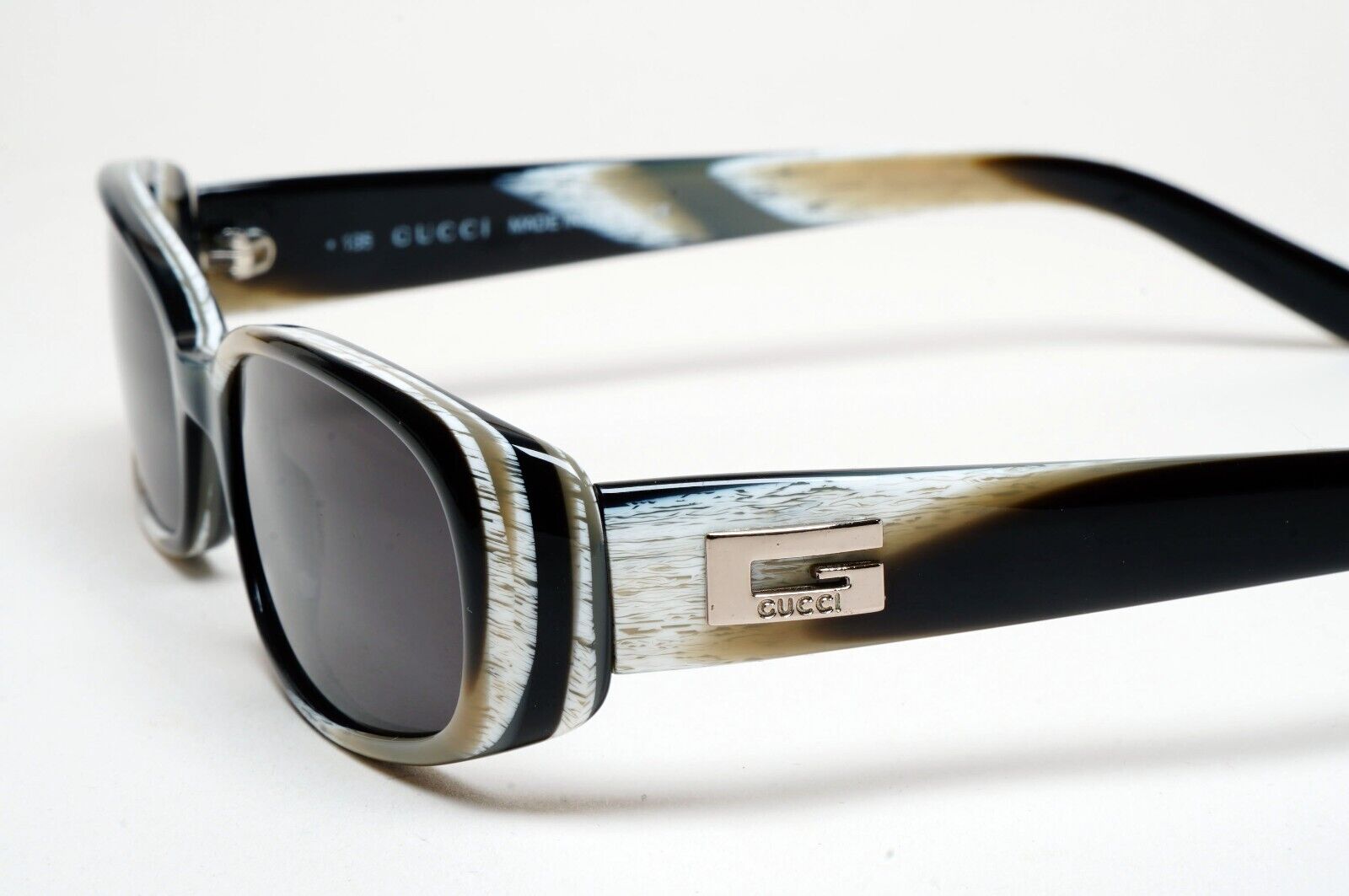 Gucci Sunglasses 1998 Vintage Rectangle Small Black Marble GG 2452/S 5MY 170125