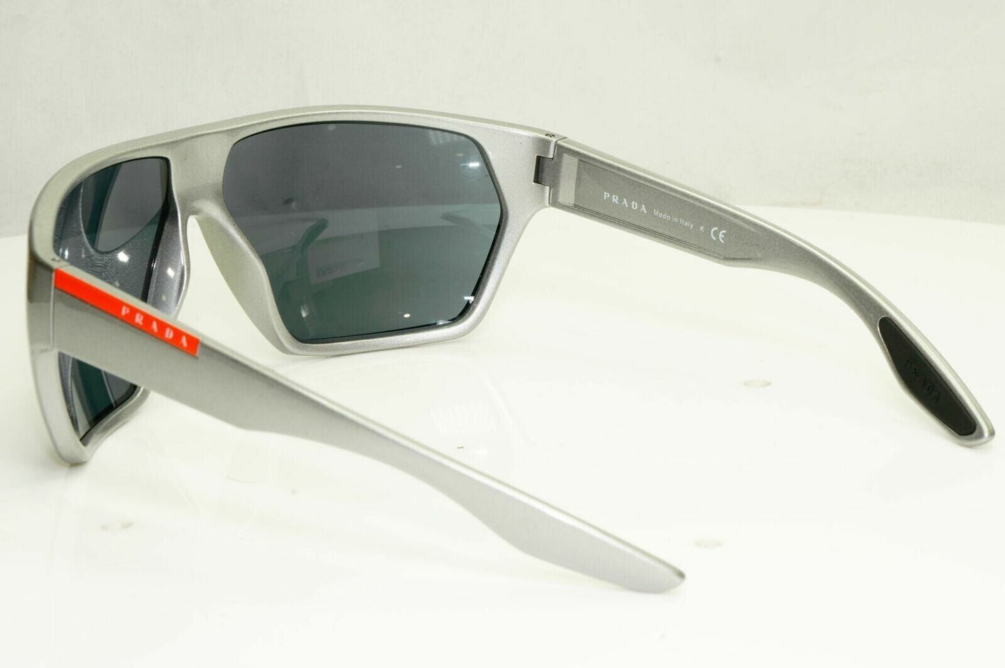 Prada Grey Metallic Black Large Mens Sunglasses SPS 08U 09E-2K1 Red [a] 39033