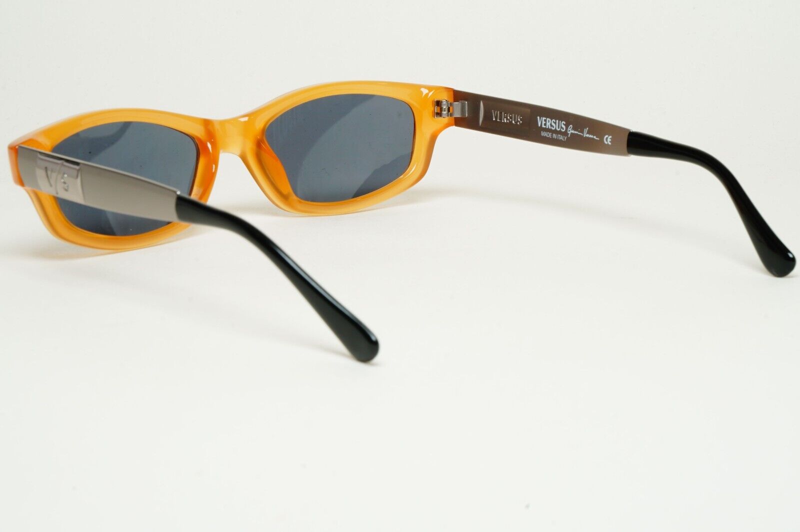 Versus Sunglasses 1996 by Gianni Versace Vintage Amber Honey MOD E83/M COL 692