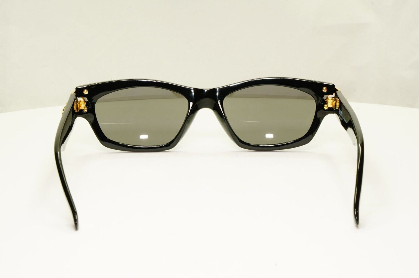 Versus by Gianni Versace 1996 Sunglasses Gold Lion Black MOD E29 COL G52 [A]