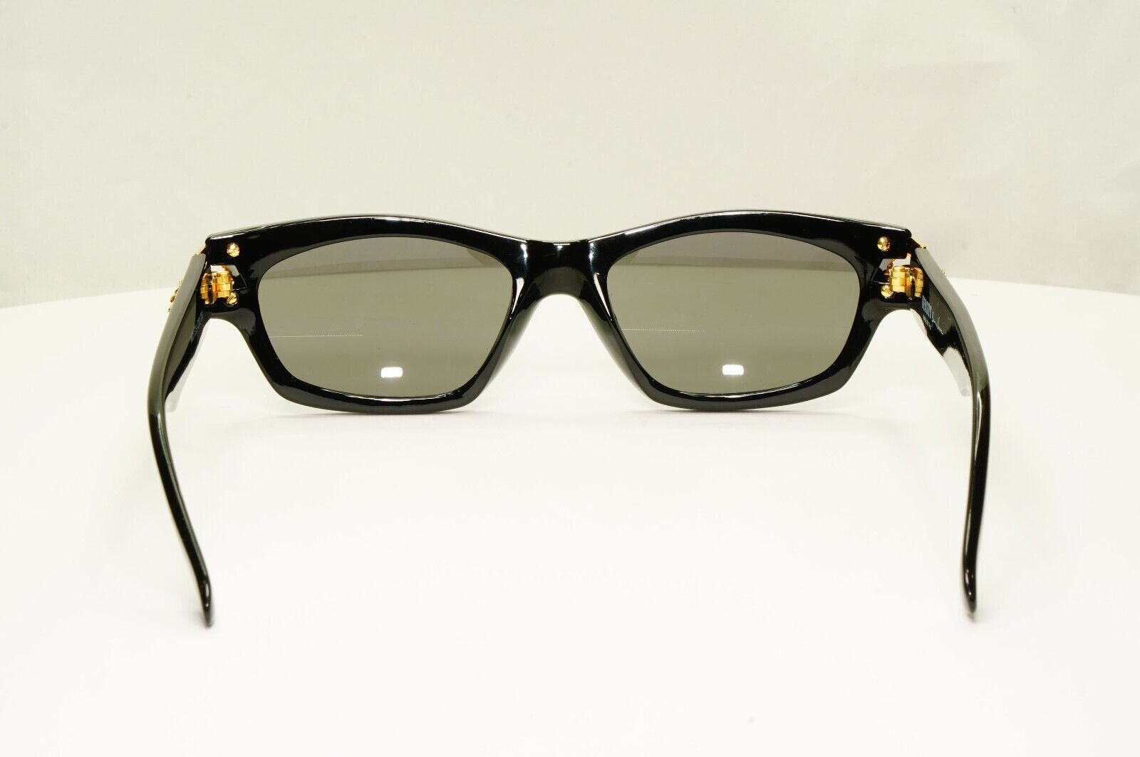 Versus by Gianni Versace 1996 Sunglasses Gold Lion Black MOD E29 COL G52 [A]