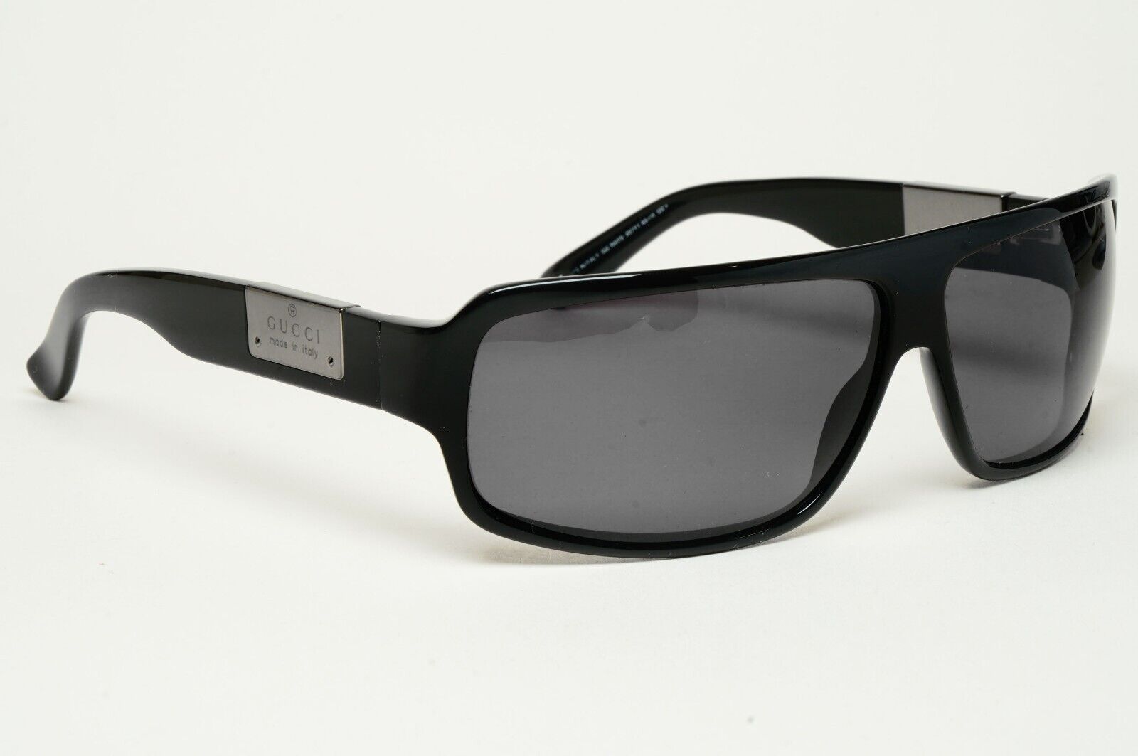 Gucci Sunglasses 2001 Vintage Wrap Black Grey Retro GG 1561/S 807/Y1 210125