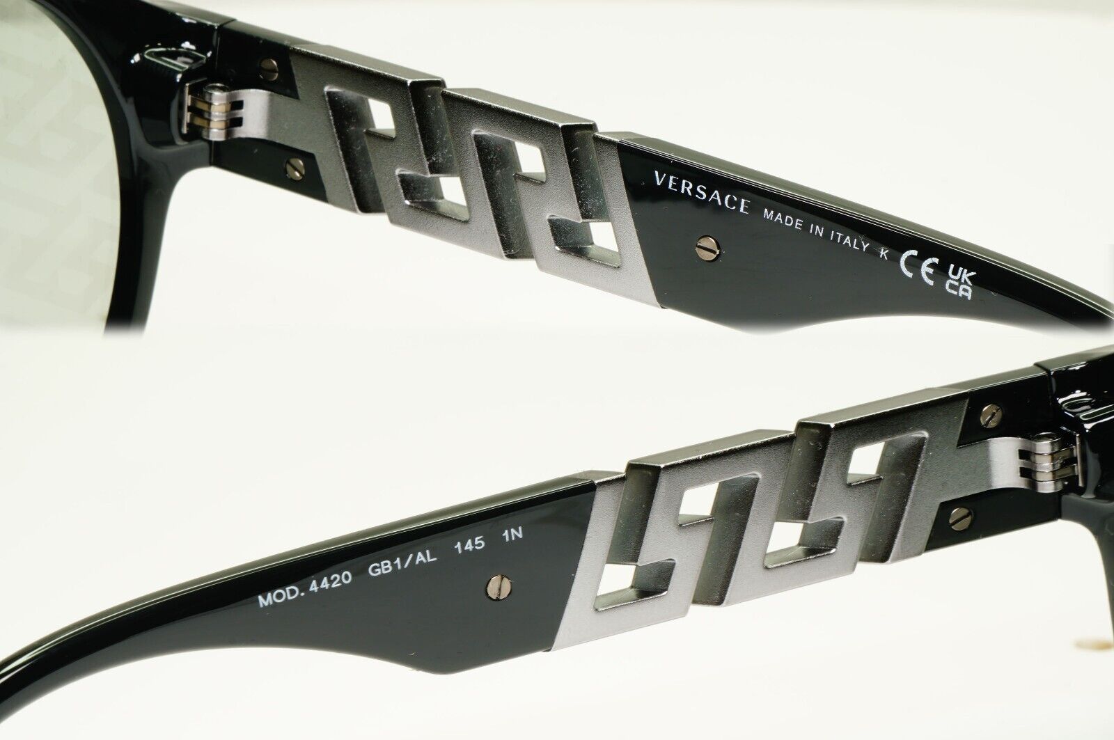 Versace Monogram Mirror Sunglasses Black Silver Pattern Pilot VE 4420 GB1/AL
