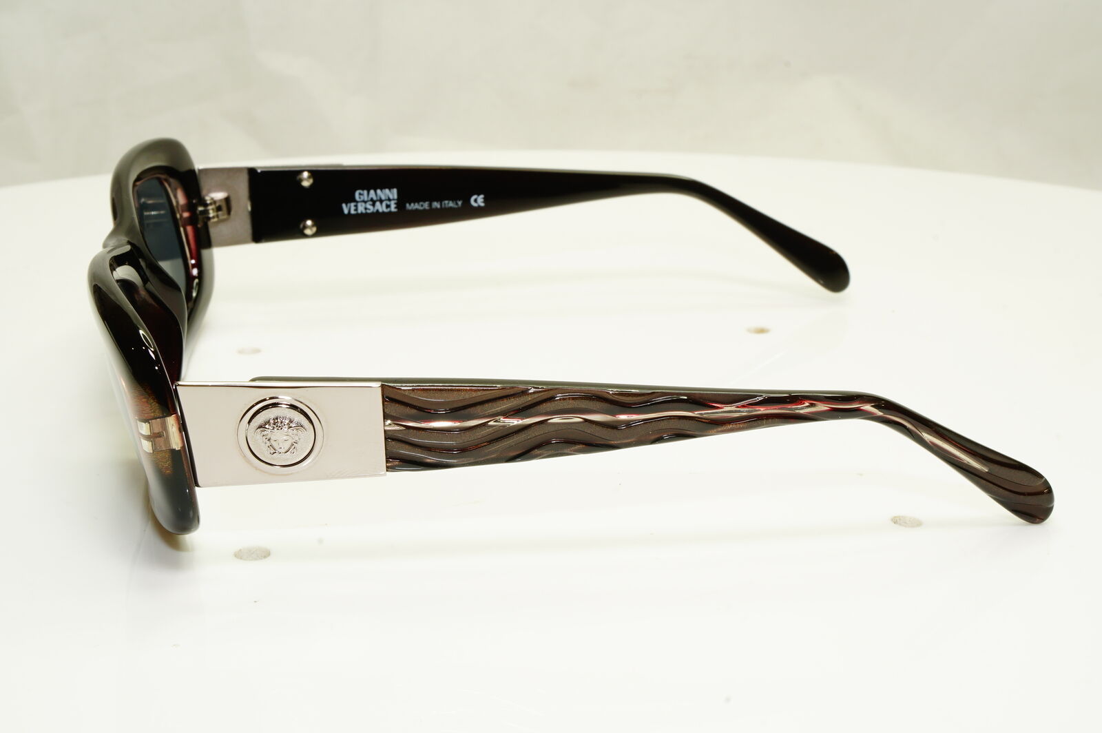 Gianni Versace 1996 Unisex Vintage Brown Medusa Sunglasses MOD 257/M COL 381
