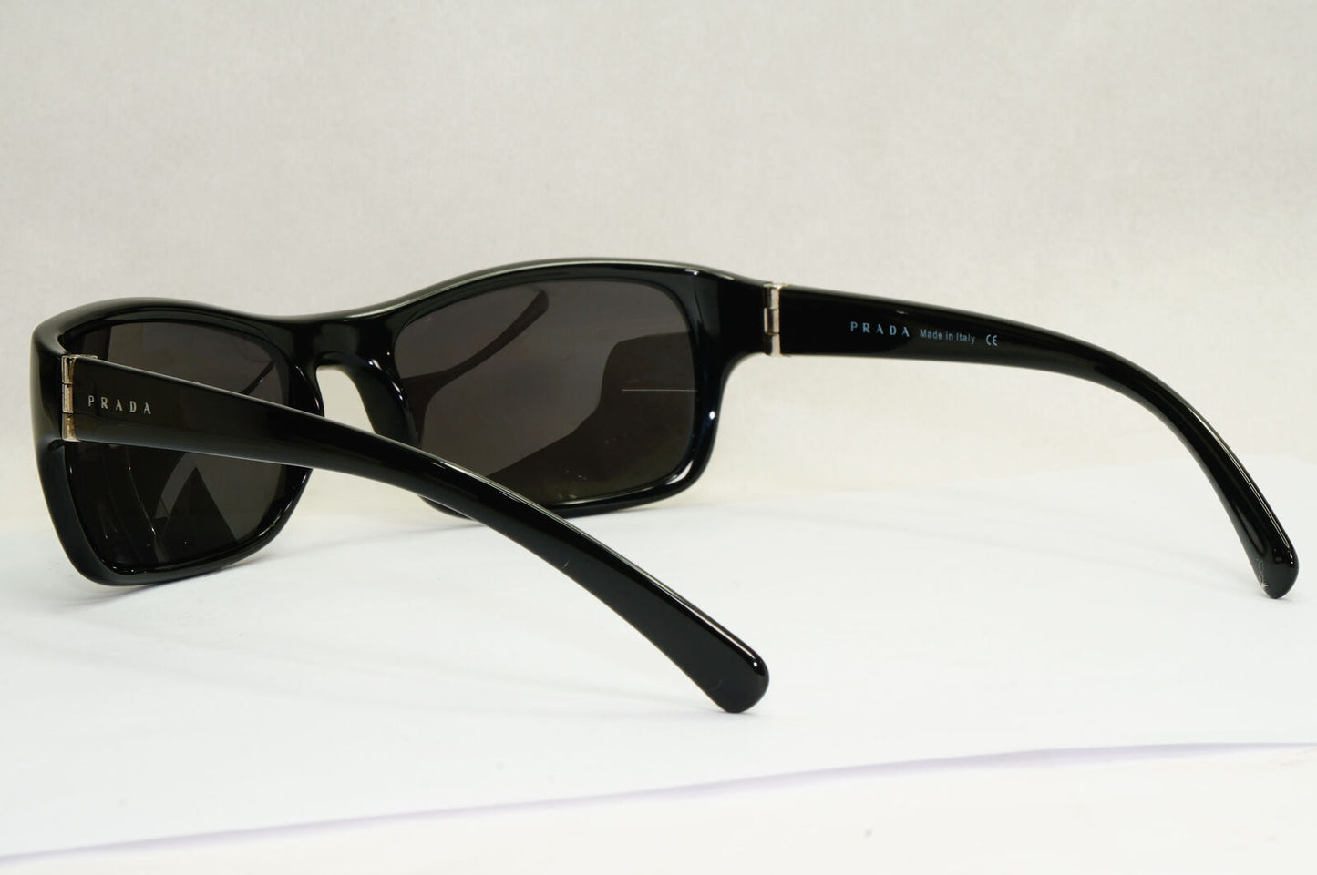 Prada Sunglasses 2005 Vintage Black Square Glossy PR11FS SPR 11F 1AB-1A1 190224